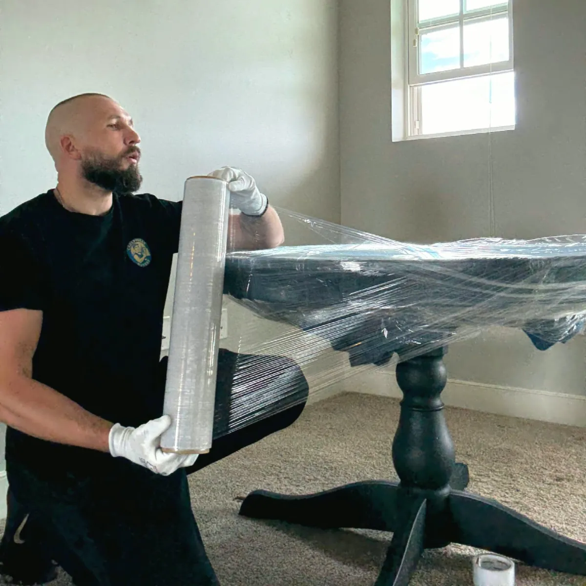 CarePhilly mover carrying a single item